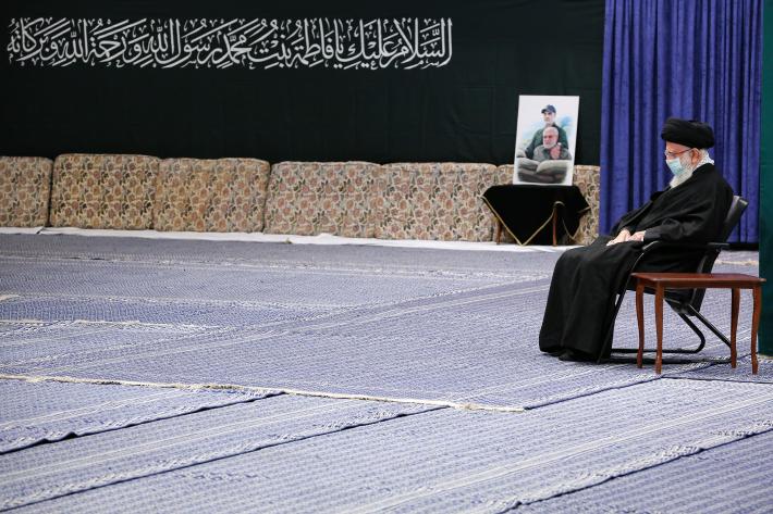 معصومہ عالم حضرت فاطمہ زہرا سلام اللہ علیہا کے یوم شہادت کے عنوان سے تہران کے حسینیہ امام خمینی میں دوسری شب کی عزاداری