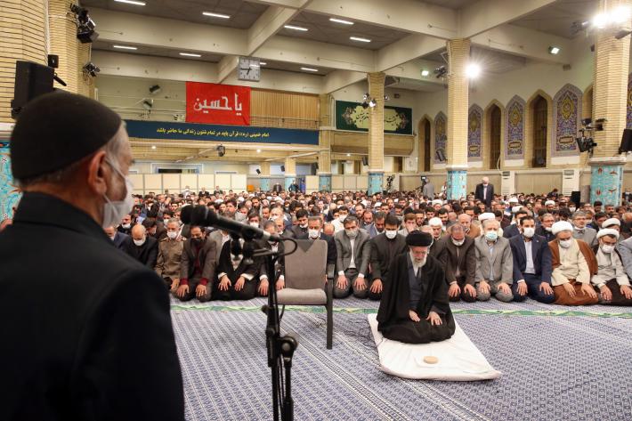 حسینیہ امام خمینی میں 