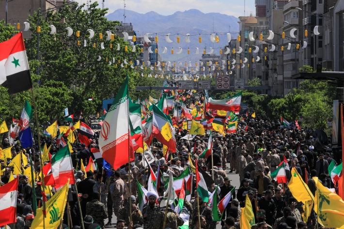 پورے ایران میں عالمی یوم قدس پورے جوش و جذبے سے منایا گيا