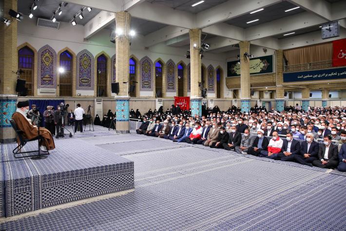 امور حج کے منتظمین اور کارگزاروں کی رہبر انقلاب اسلامی سے ملاقات