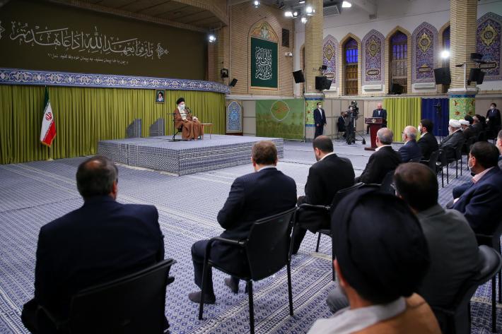 پارلیمنٹ مجلس شورائے اسلامی کے ارکان نے رہبر انقلاب اسلامی سے ملاقات کی-۲