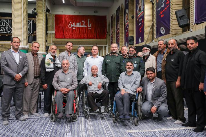 صوبہ اردبیل کے شہدا پر سیمینار کی منتظمہ کمیٹی نے رہبر انقلاب اسلامی سے ملاقات کی