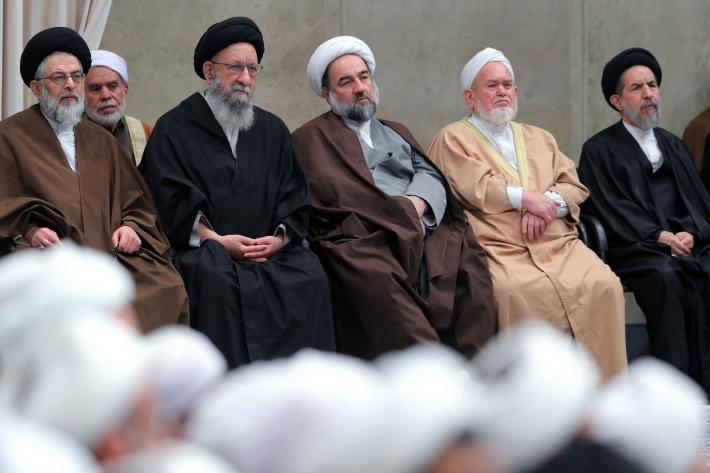 ملک کے ائمہ جمعہ کی رہبر انقلاب اسلامی سے ملاقات
