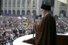 رہبر انقلاب اسلامی آیت اللہ العظمی خامنہ ای کی امامت میں تہران کے مصلائے امام خمینی میں نماز عید فطر پرشکوہ انداز میں ادا کی جا رہی ہے۔