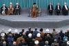 عید الفطر کے موقع پر رہبر انقلاب سے ملکی حکام، اسلامی ملکوں کے سفیروں اور عوامی طبقات کی ملاقات