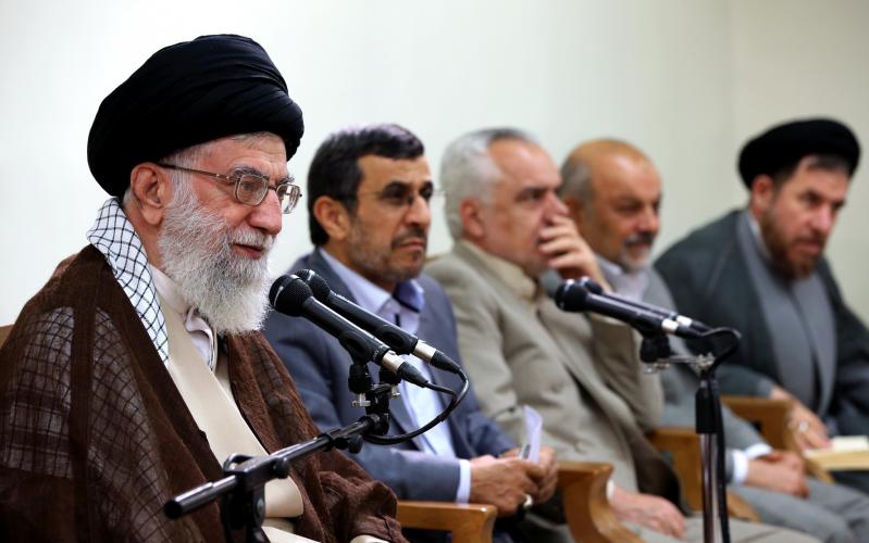 صدر احمدی نژاد اور کابینہ کے ارکان سے خطاب