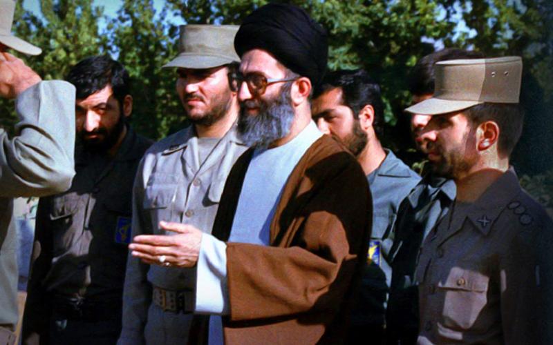 تین شعبان، امام حسین علیہ السلام کے یوم ولادت پر، پاسداران انقلاب اور پولیس کے اہلکاروں سے قائد انقلاب اسلامی کا خطاب