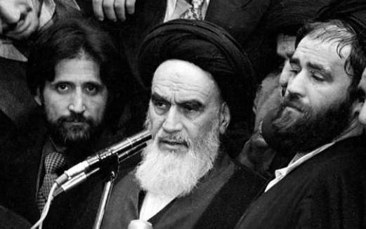 بقول امام خمینی : بیدار رہیے اور اپنے دشمنوں کو پہچانیے