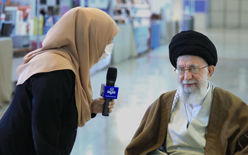34ویں تہران انٹرنیشنل بک فیئر کا معائنہ کرنے کے بعد رہبر انقلاب اسلامی کی میڈیا سے گفتگو 