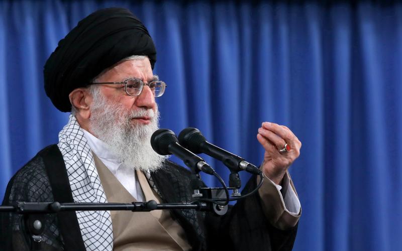 اہم خطبے : امام خمینی (رہ) کے موقف کو صاف صاف بیان کیجئے